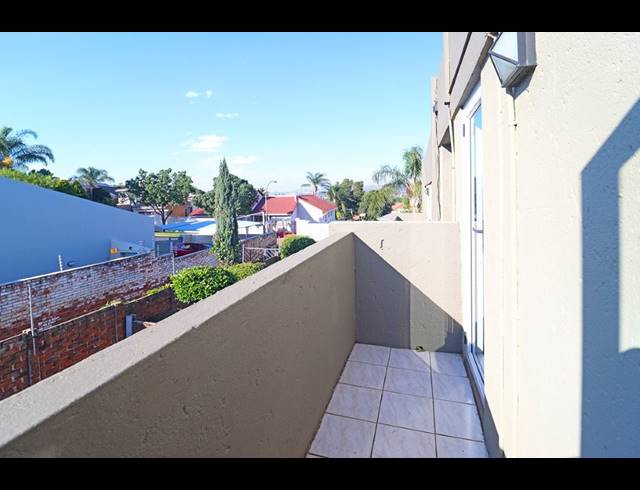3 BEDROOM TOWNHOUSE FOR SALE IN BRUMA